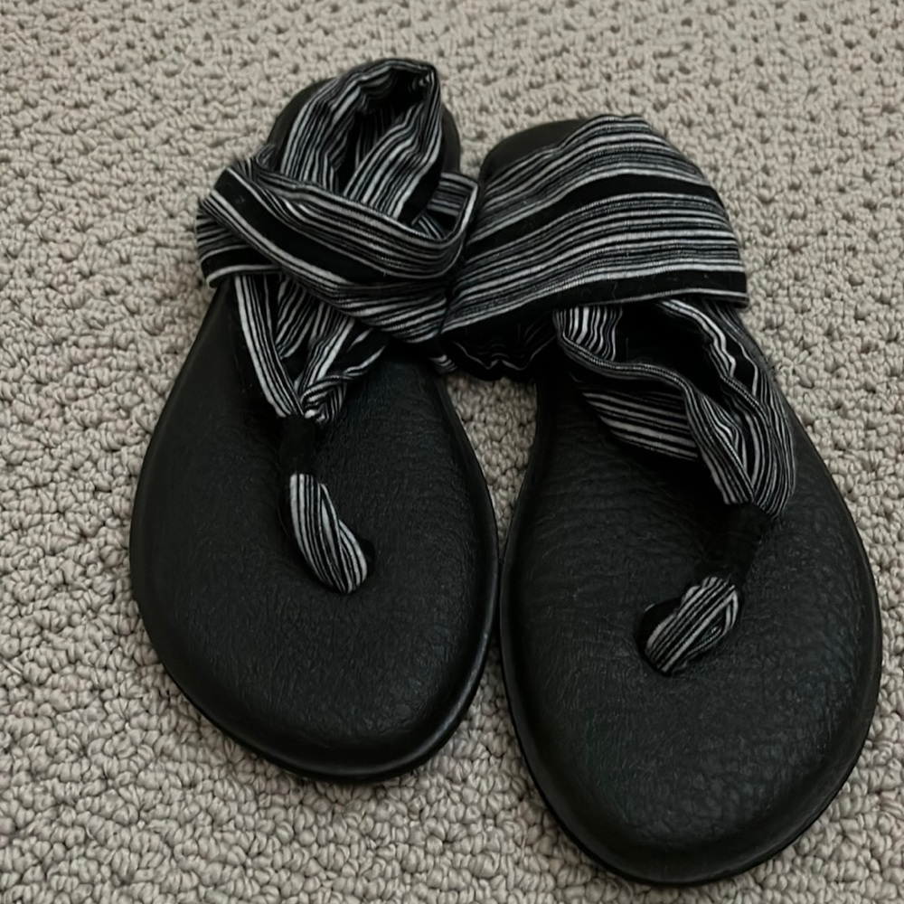 Sanuk Yoga Mat Sandals